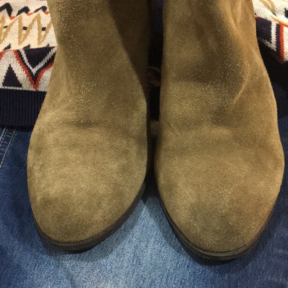 Adorable Brown Suede Booties! - Picture 5 of 6